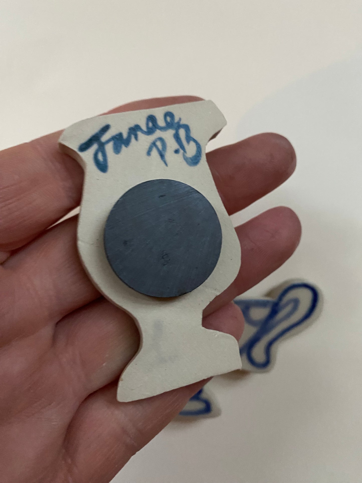 Ceramic Vase Magnets pack of 2 - 19