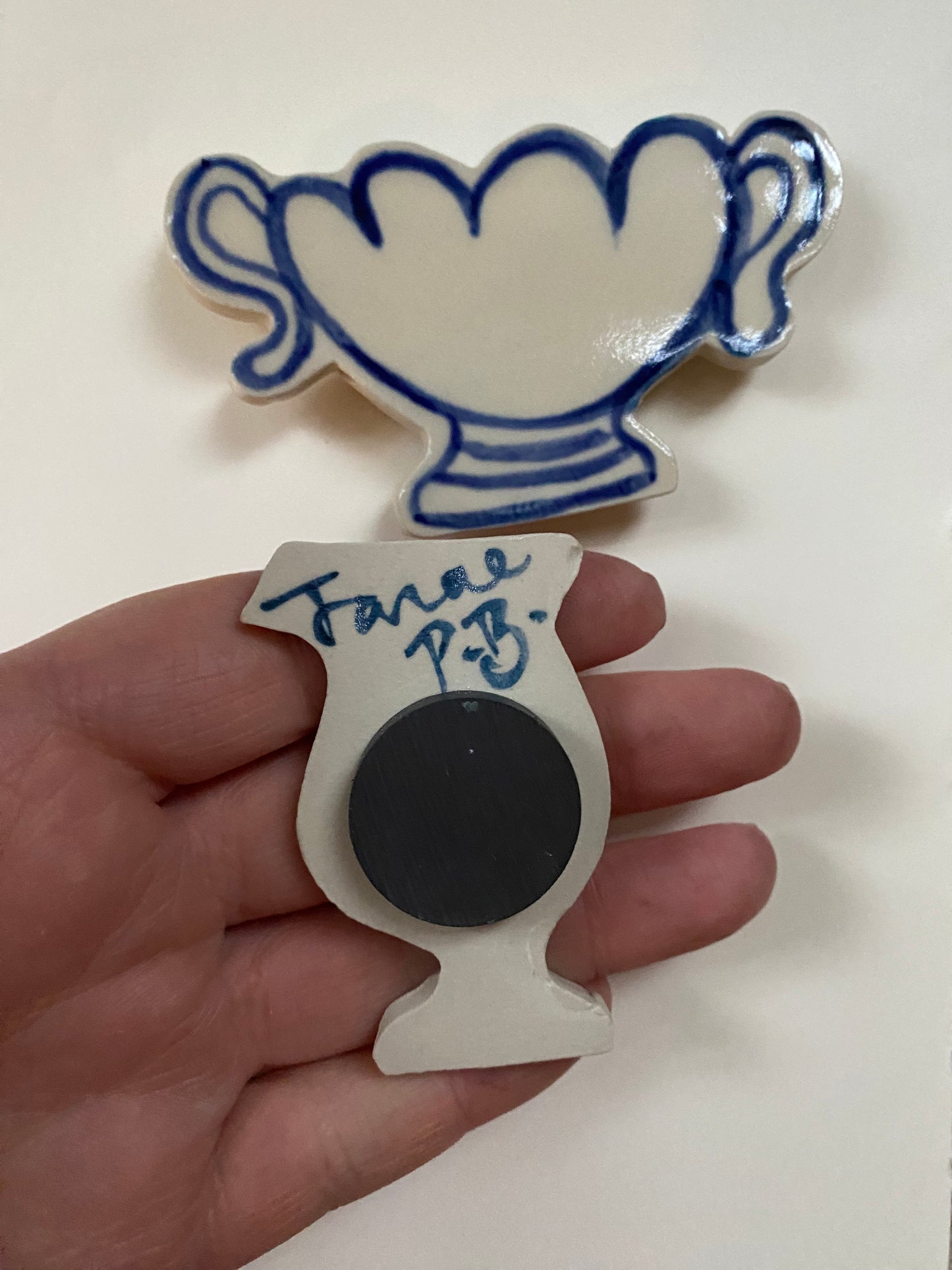 Ceramic Vase Magnets pack of 2 - 07
