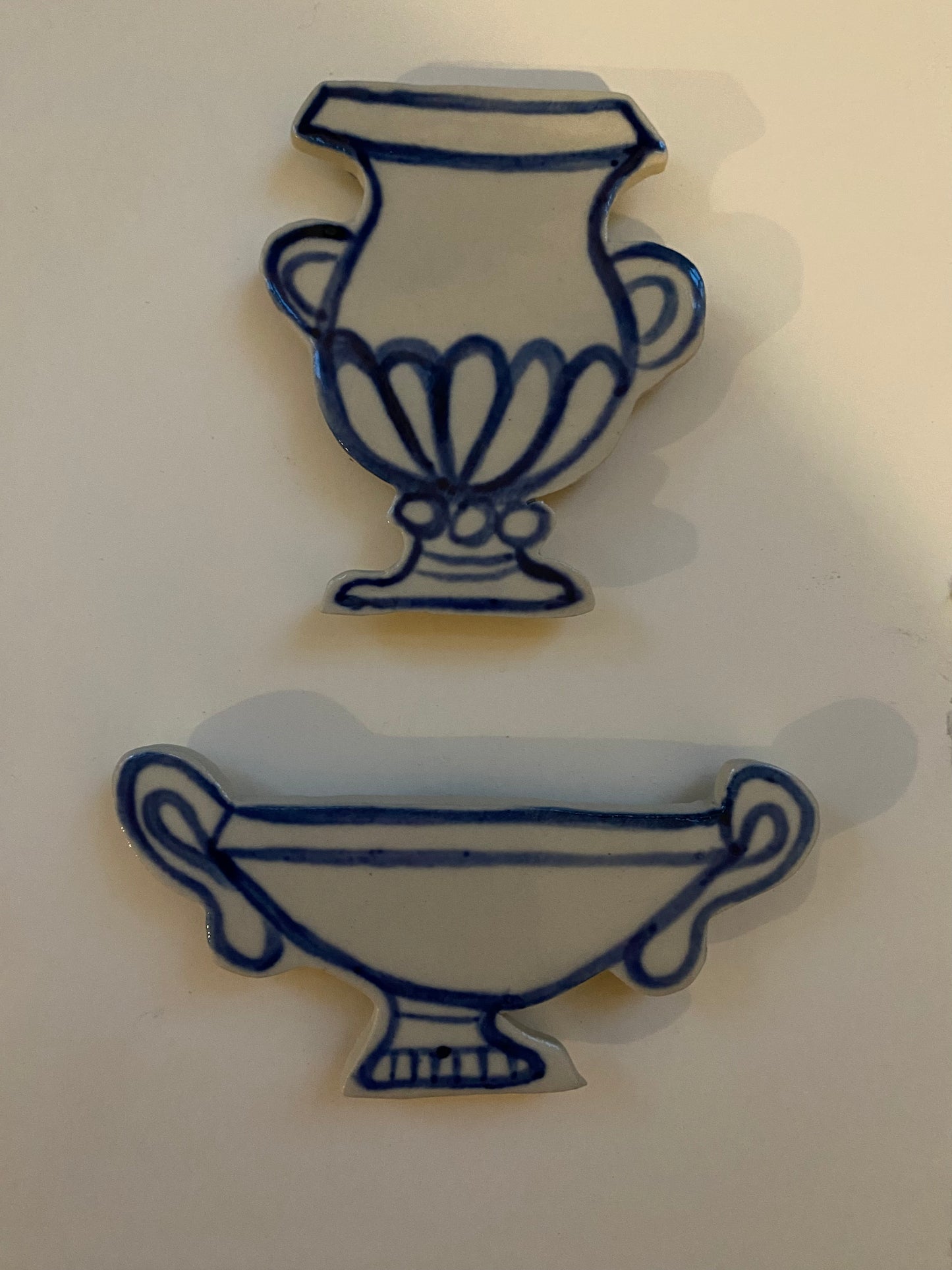 Ceramic Vase Magnets pack of 2 - 22