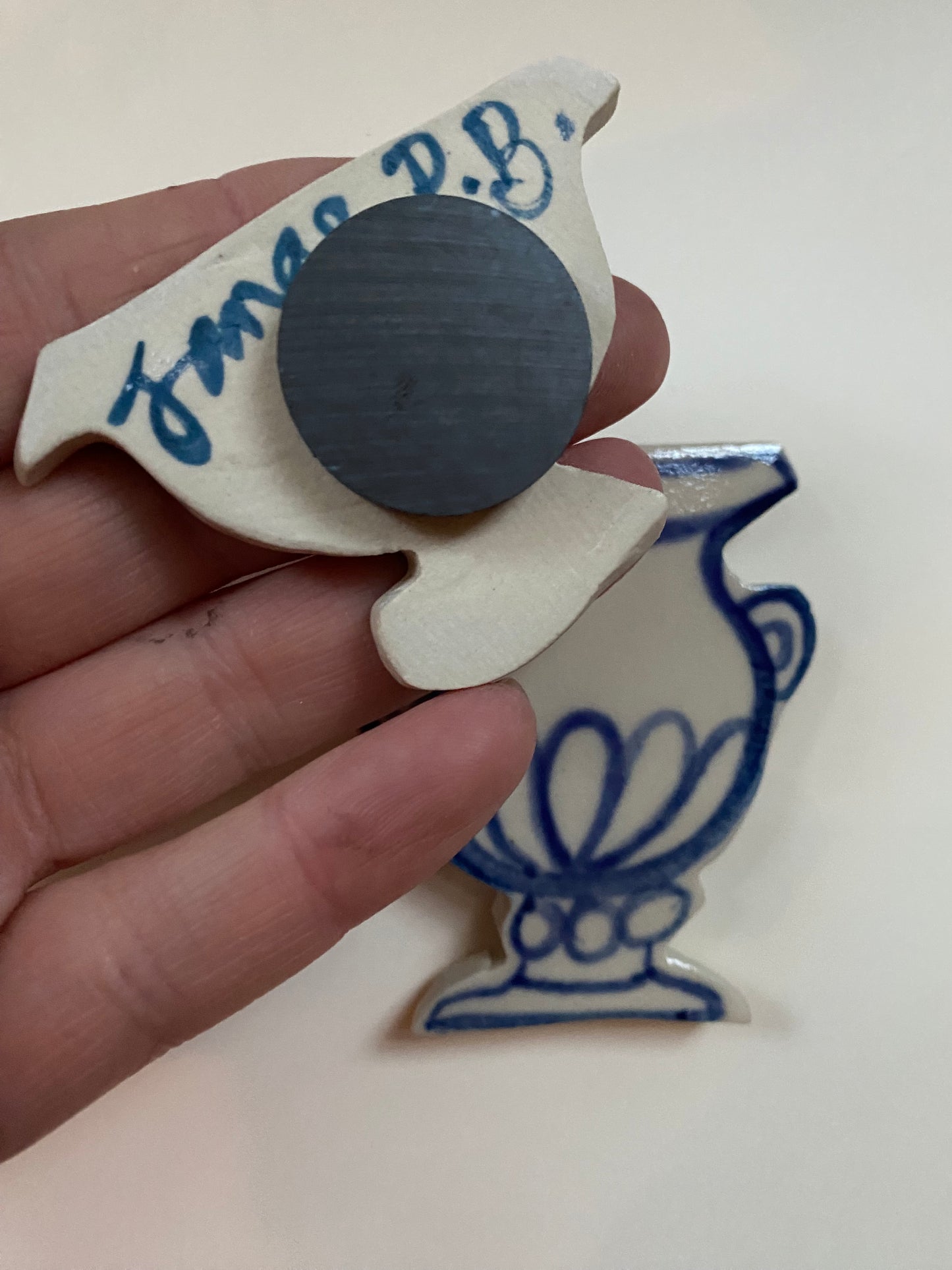Ceramic Vase Magnets pack of 2 - 03