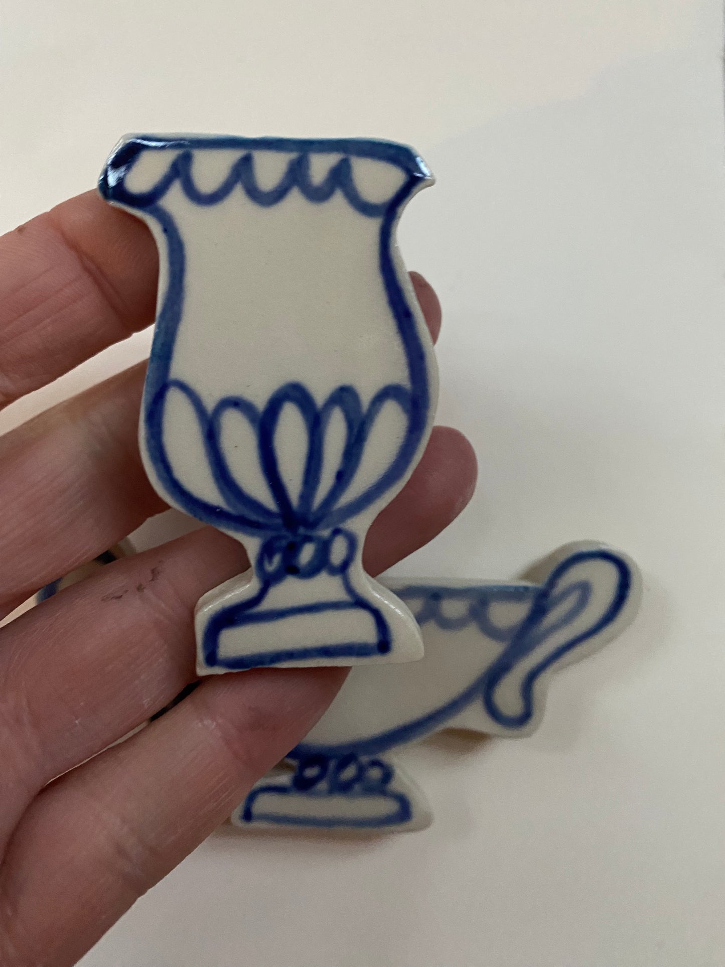 Ceramic Vase Magnets pack of 2 - 19