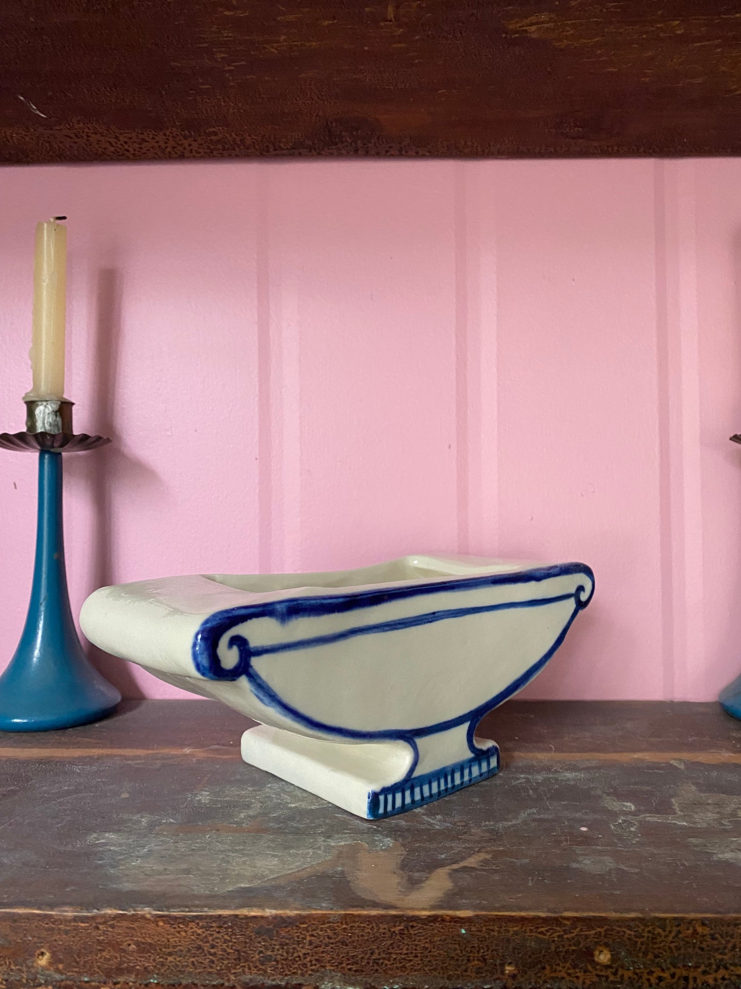 Elodie Mantel Vase - 01