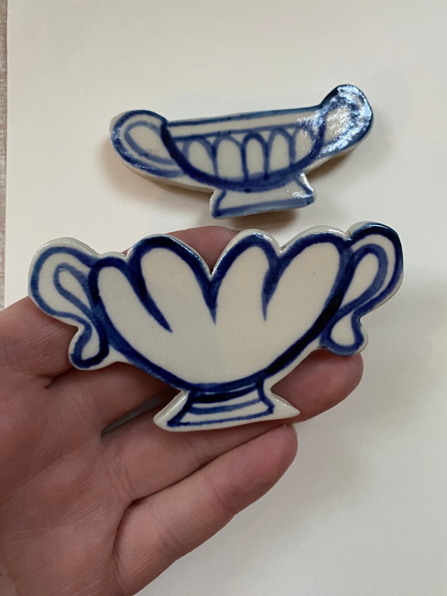 Ceramic Vase Magnets pack of 2 - 08