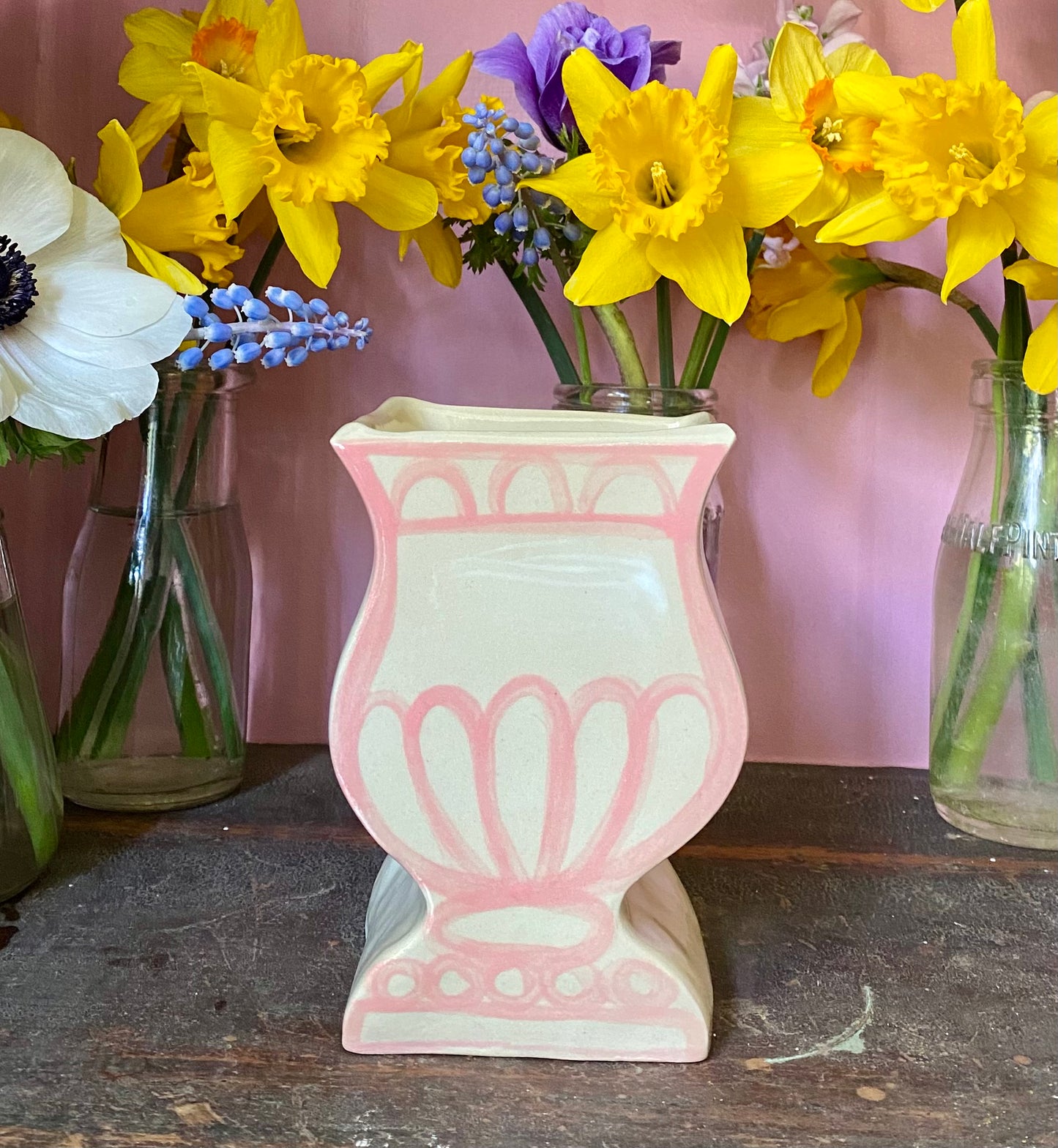 CD2 - Soft Pink Urn