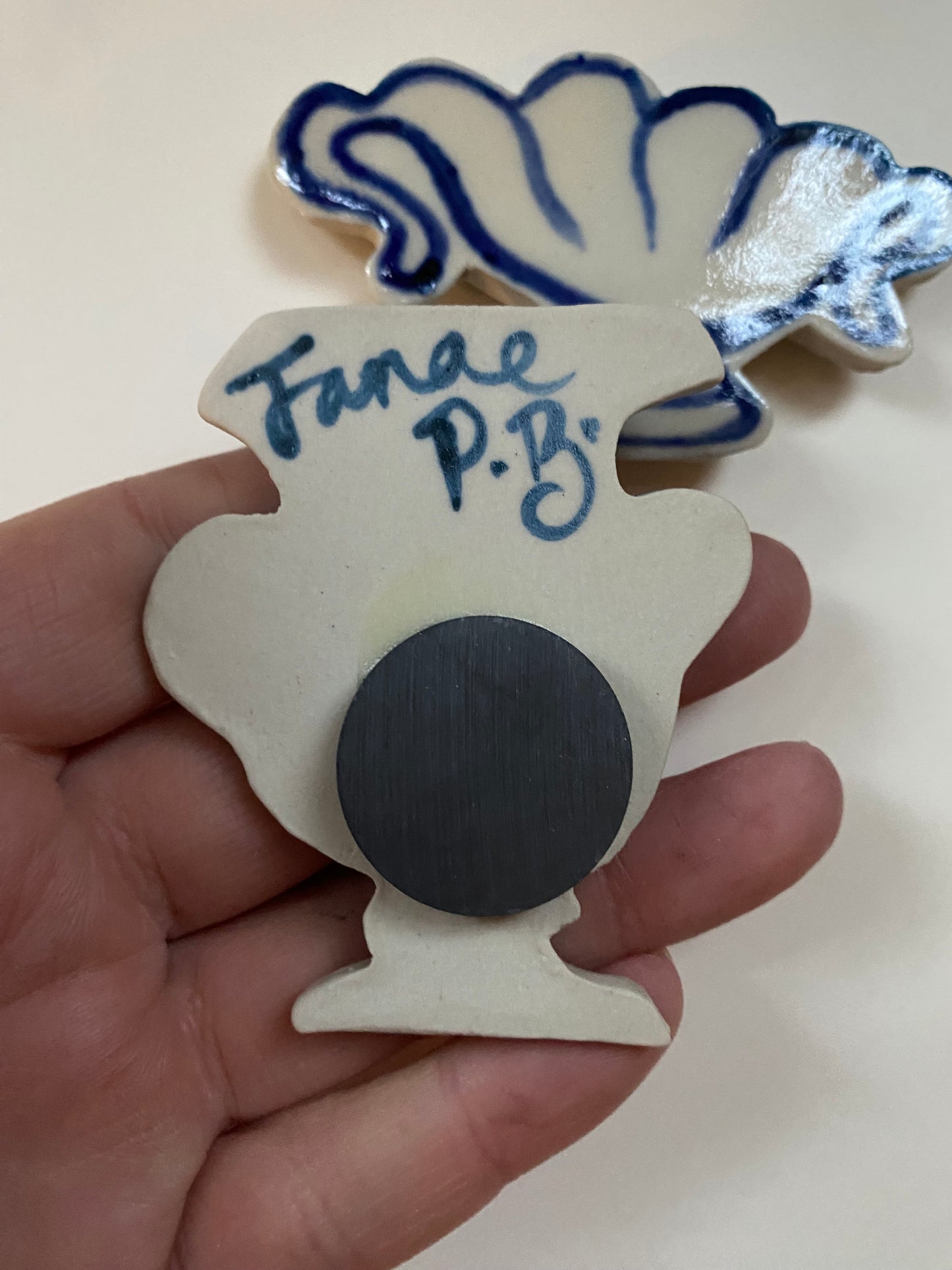 Ceramic Vase Magnets pack of 2 - 02