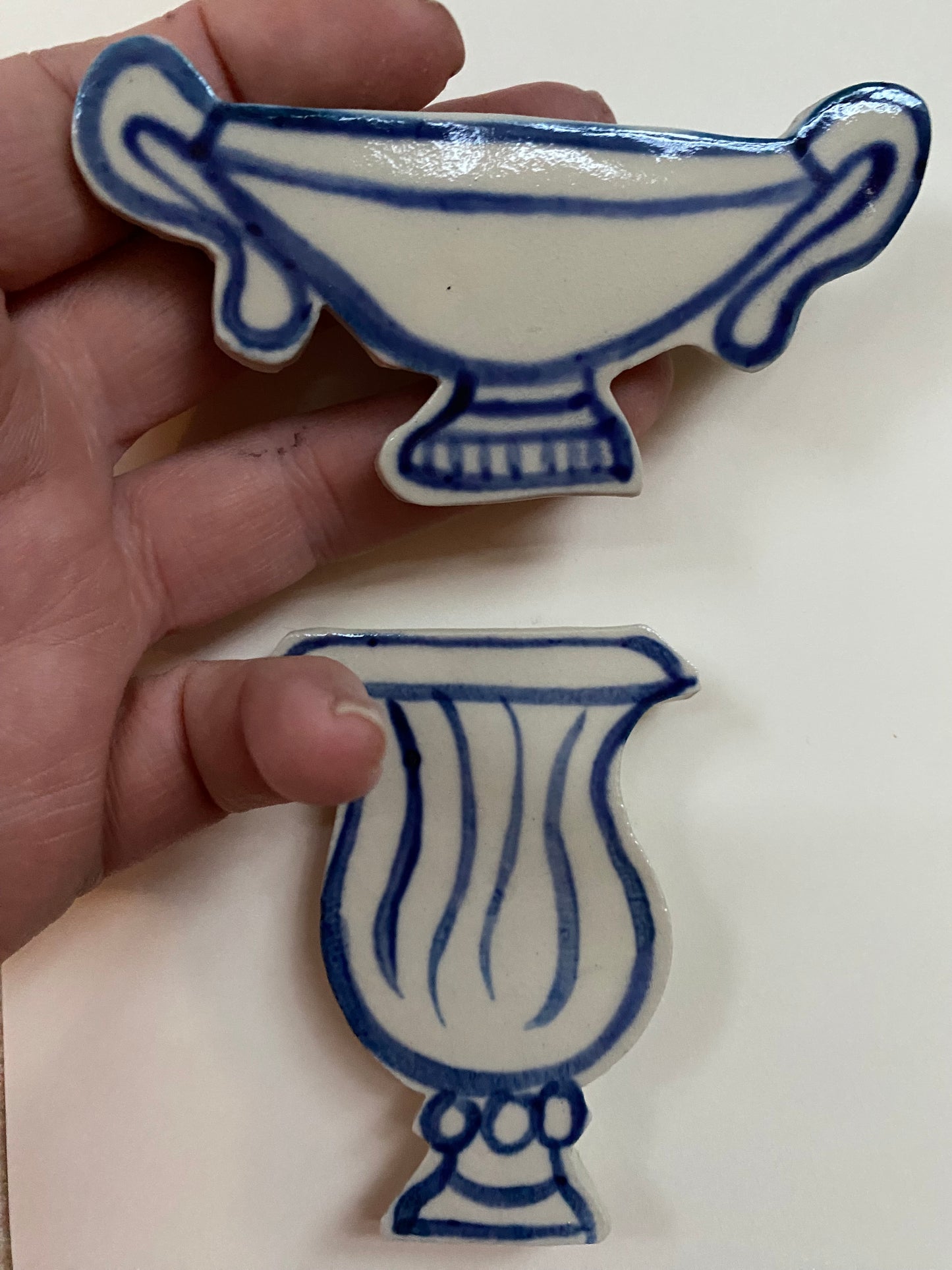 Ceramic Vase Magnets pack of 2 - 11