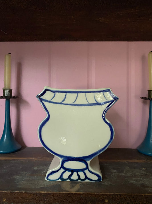 Josephine Urn - 01