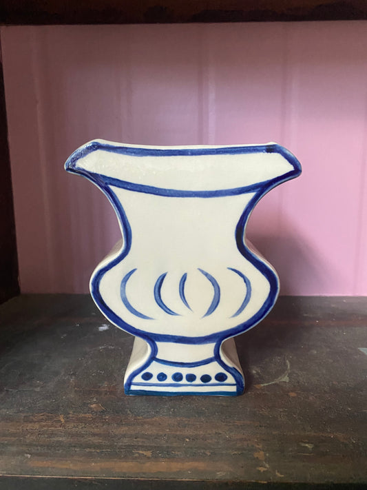 “Made-to-Order” Amelie Urn
