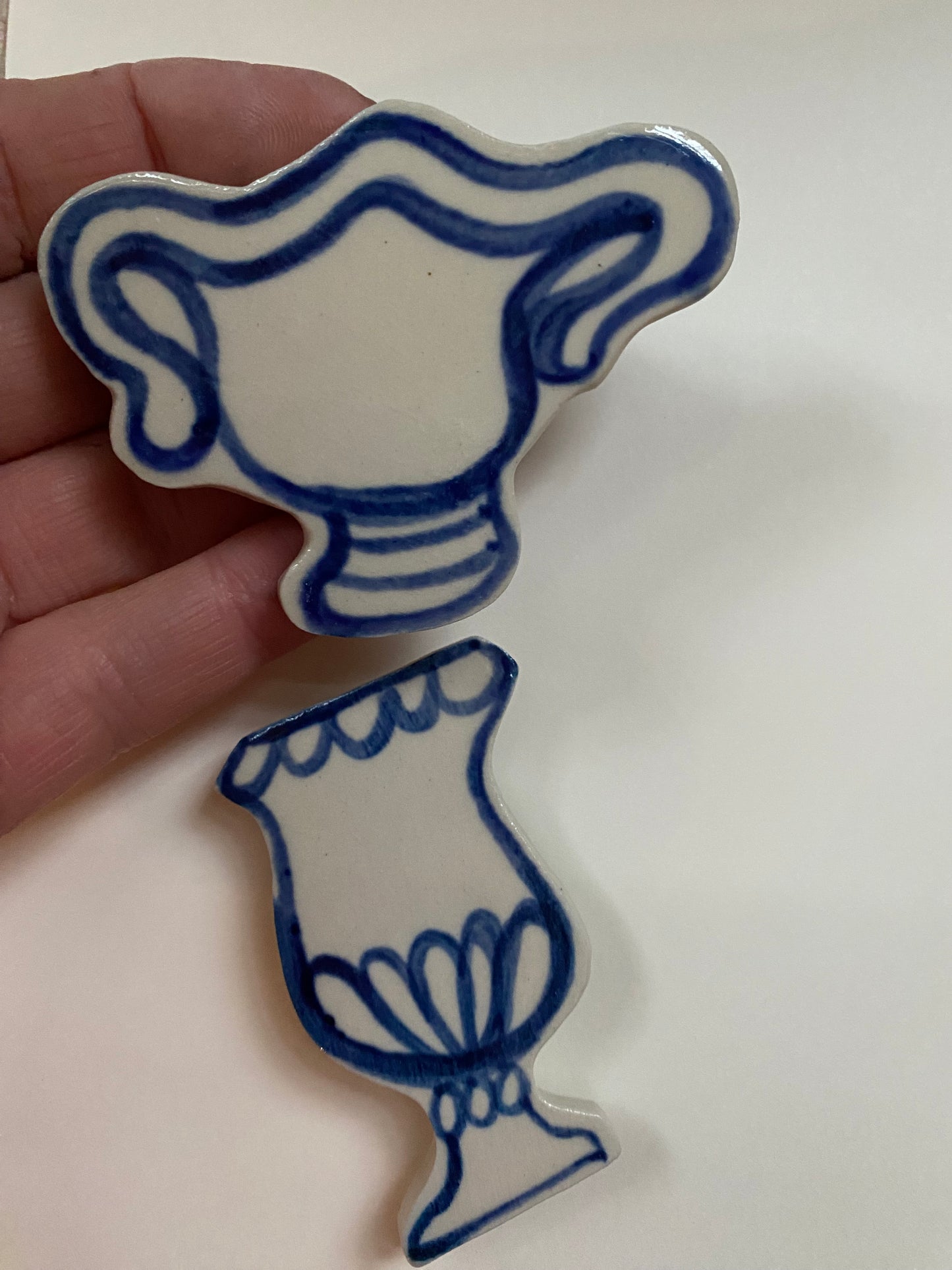 Ceramic Vase Magnets pack of 2 -01