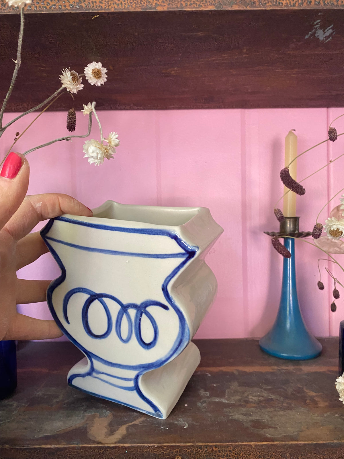 Josephine Urn - 05