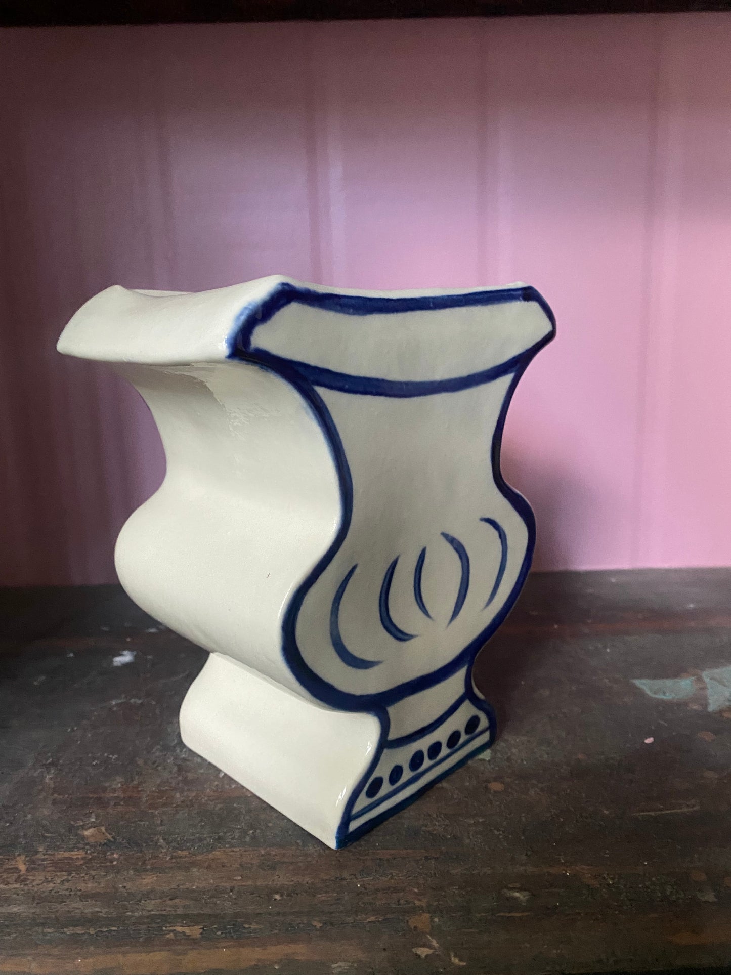 “Made-to-Order” Amelie Urn