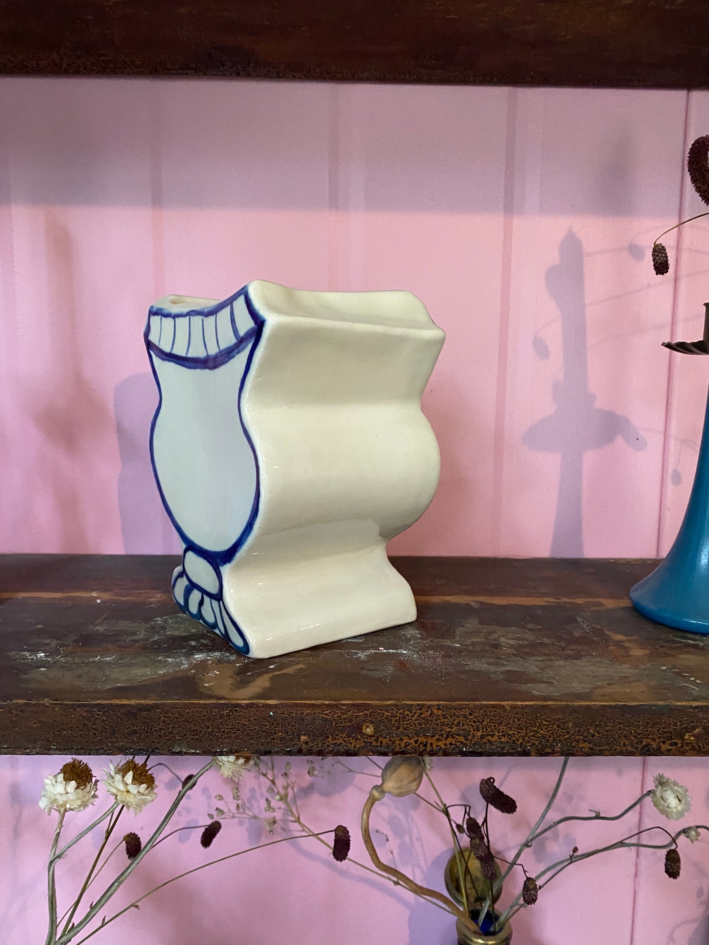 Josephine Urn - 02