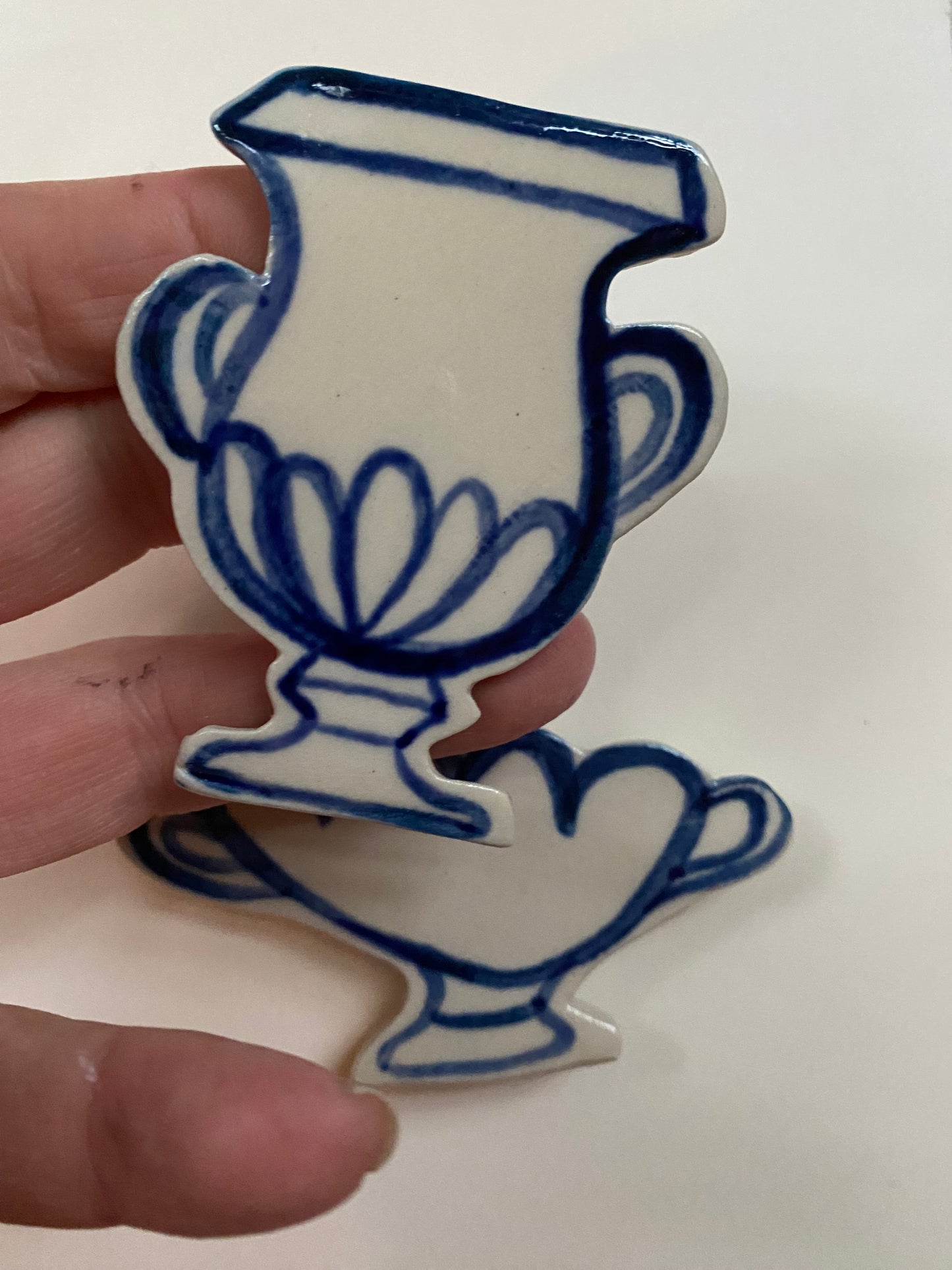 Ceramic Vase Magnets pack of 2 - 18