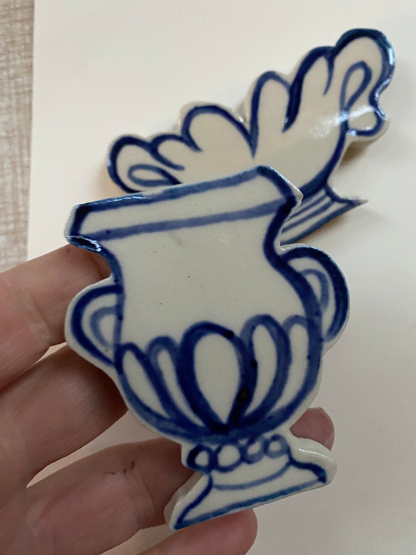 Ceramic Vase Magnets pack of 2 - 20