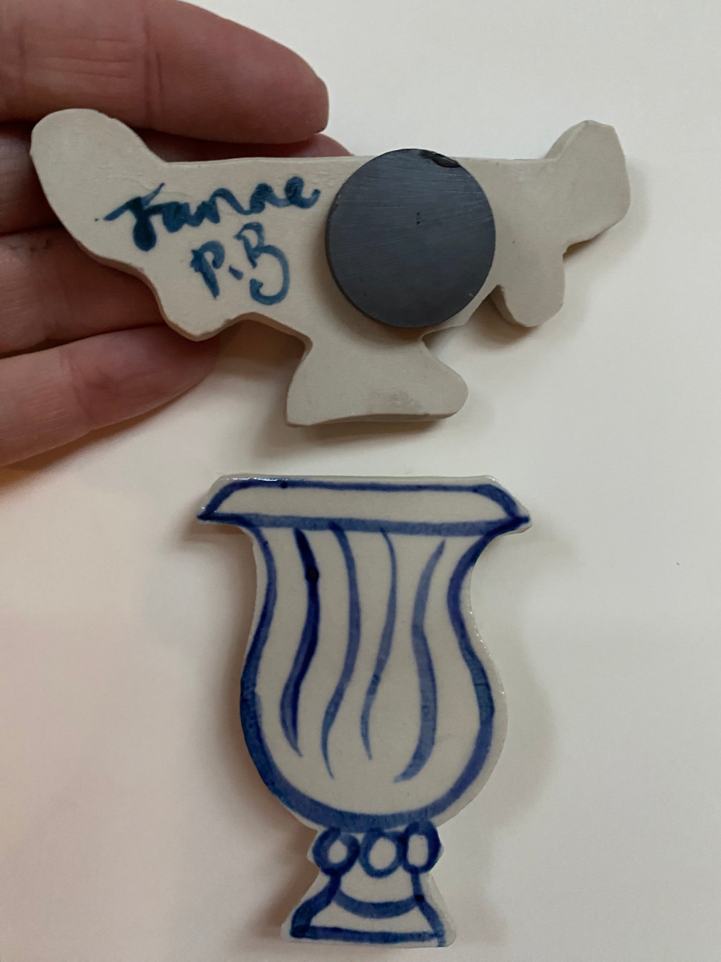 Ceramic Vase Magnets pack of 2 - 11