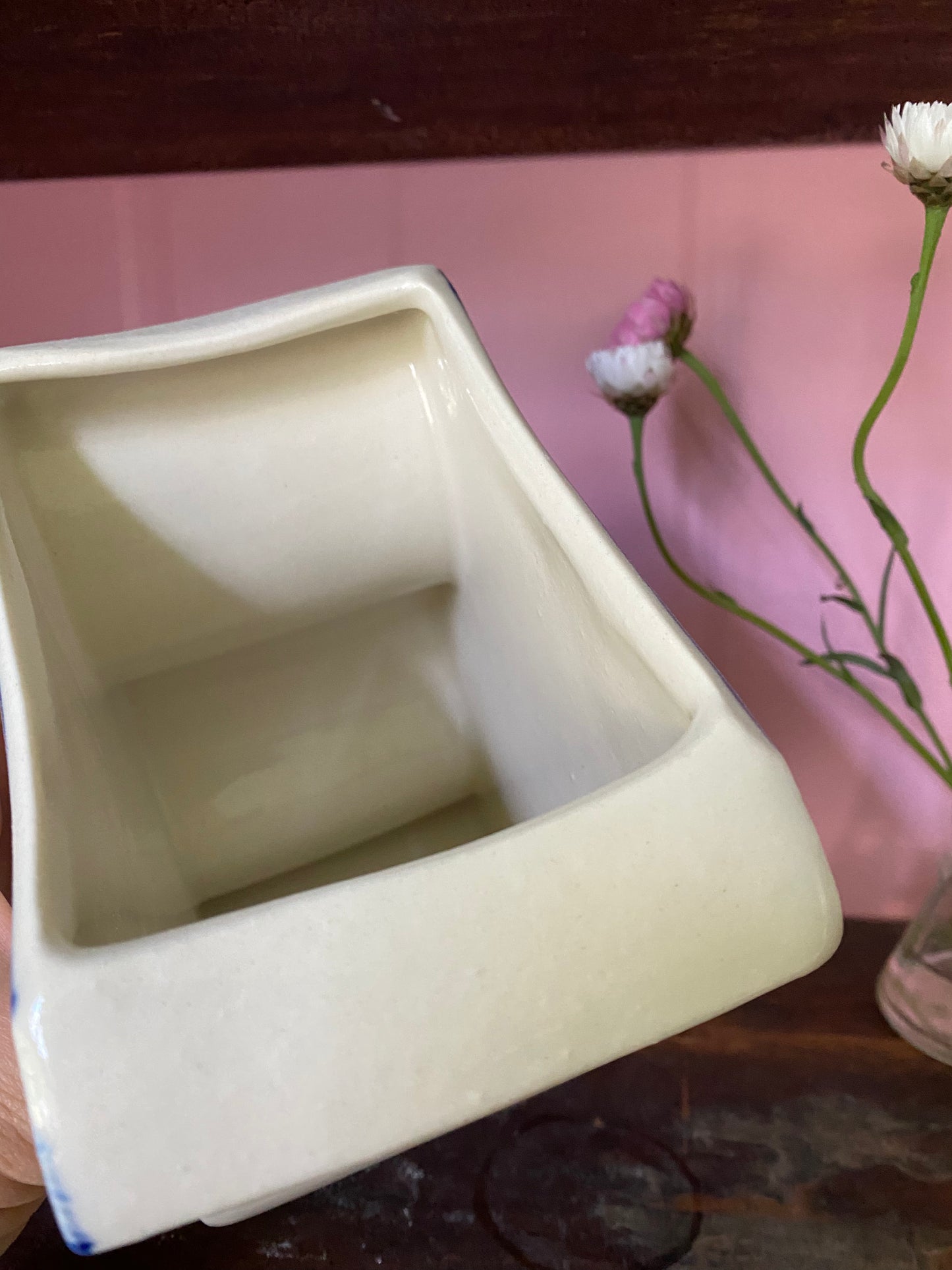 “Made-to-order” Amelie Urn~ Blue