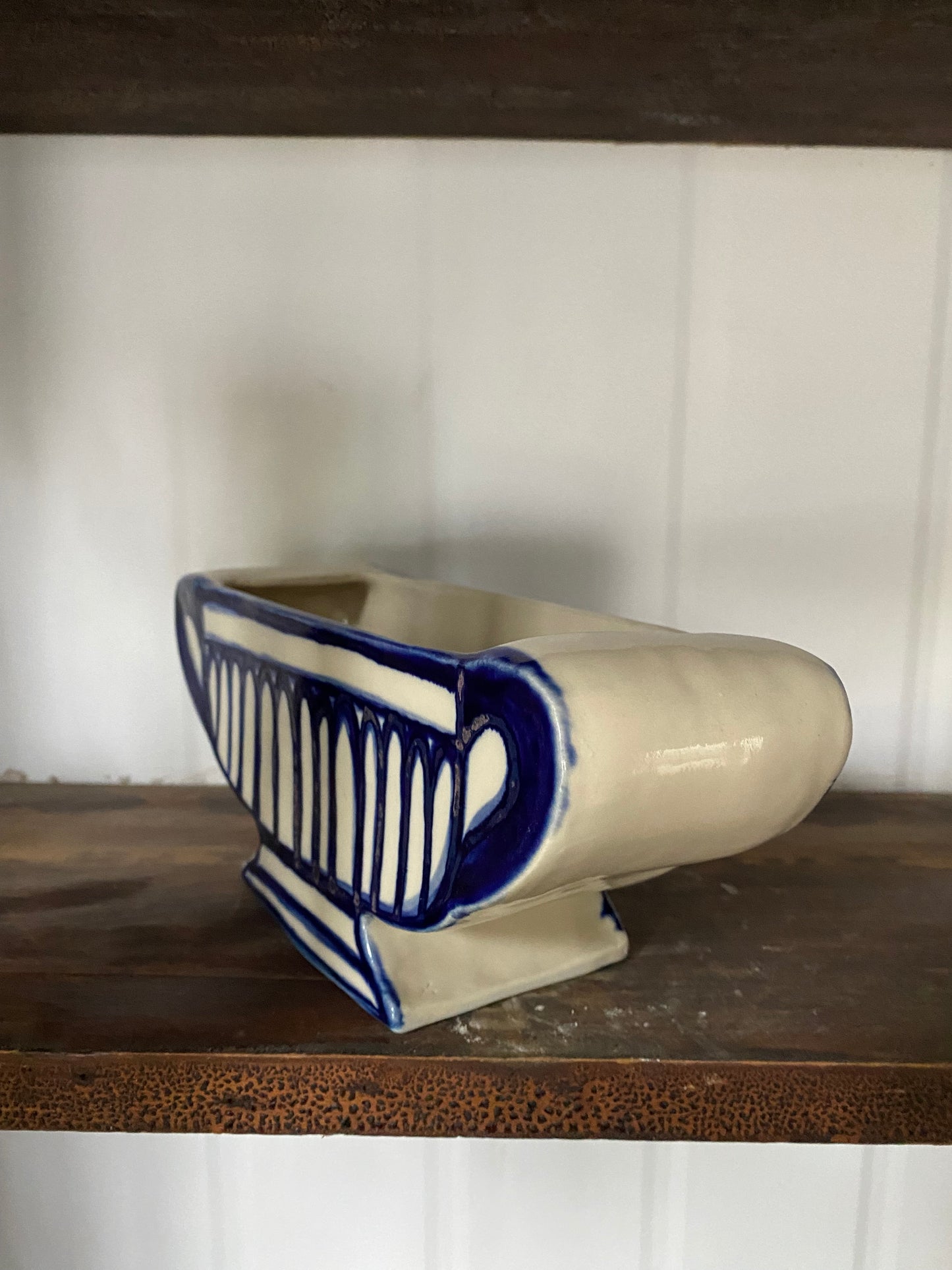 LU04 - Cobalt Blue and White Vase